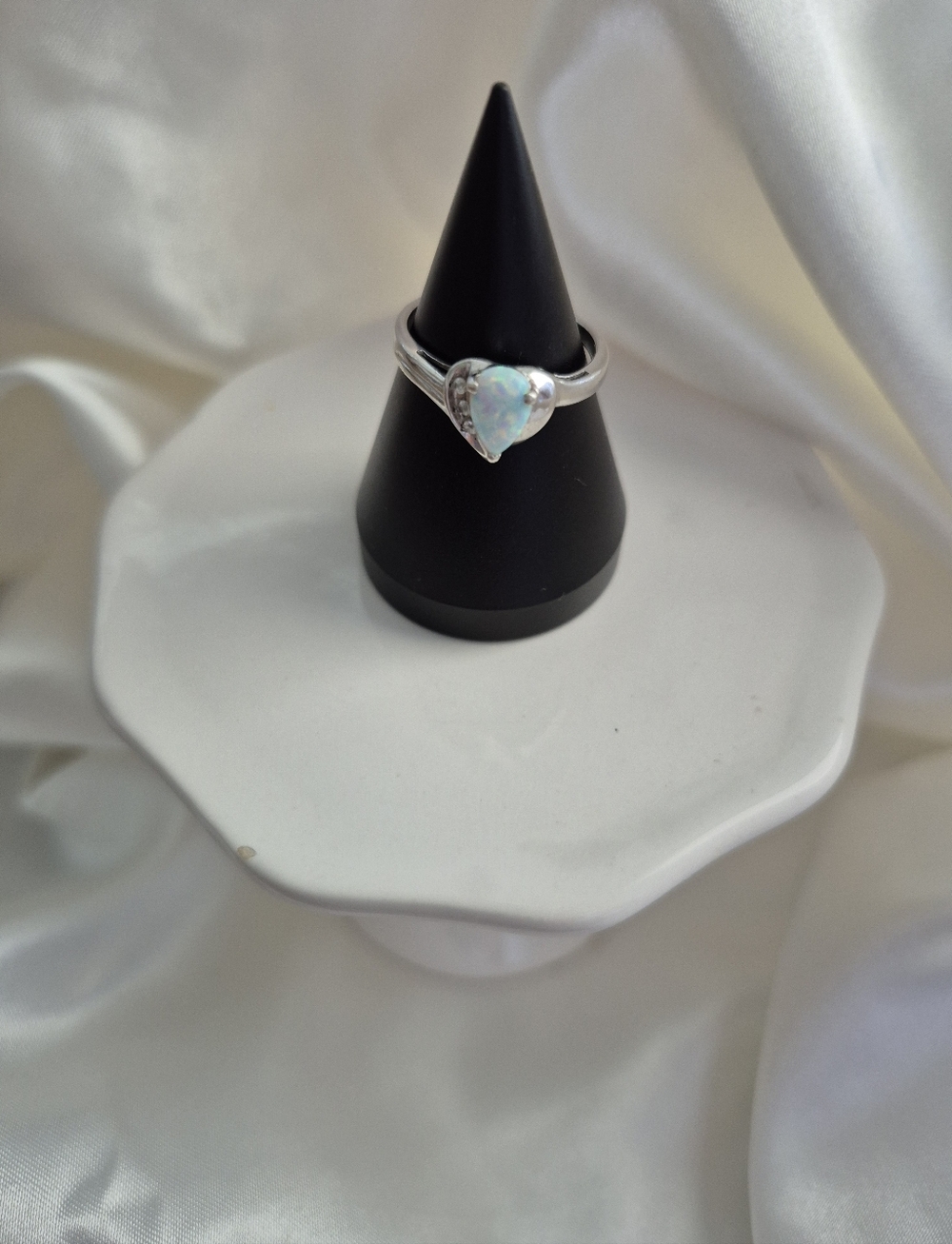 Heart Opal Sterling Silver Ring - Iridescent White. Size 7 Delicate Very Pretty